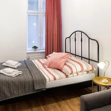 Lägenhet Atlas In The Center Kraków