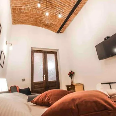 Atlas In The Center * Kraków