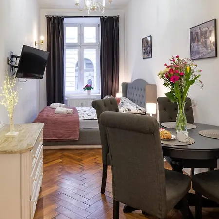 Lägenhet Atlas In The Center Kraków